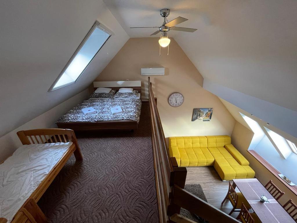 Gyulai Brill Apartman Eksteriør billede