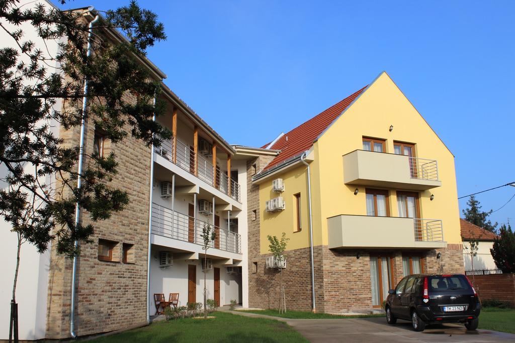 Gyulai Brill Apartman Værelse billede