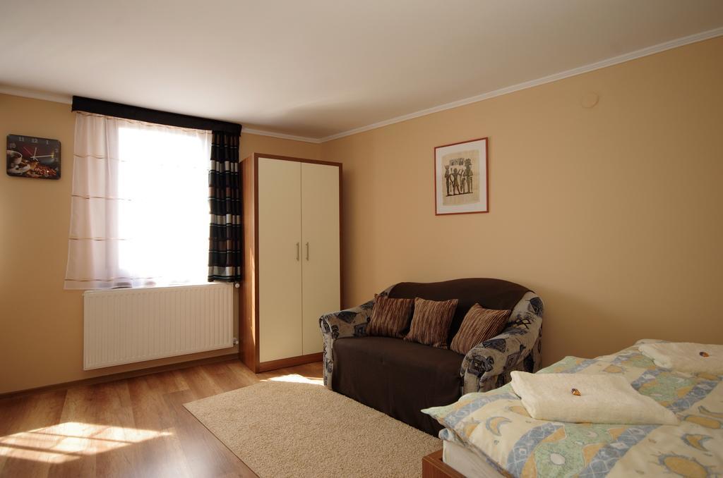 Gyulai Brill Apartman Eksteriør billede